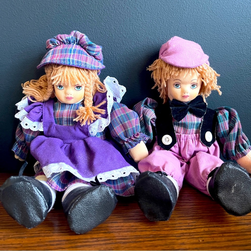 Vintage. The Twins Dolly